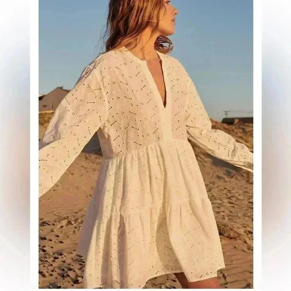 RAILS LAYLA WHITE FLOWY EYELET DRESS TIERED BRIDAL SIZE M - Picture 10 of 10